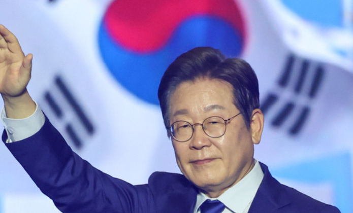 李在明称韩美贸易协议有助于消除贸易不确定性