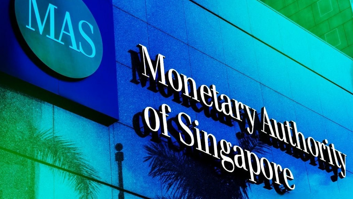 新加坡金管局维持新加坡元汇率区间的斜率、宽