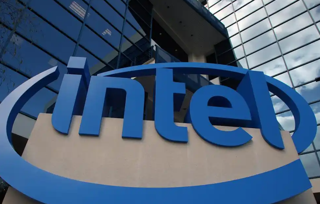 英特尔第一季财季营收再超预期