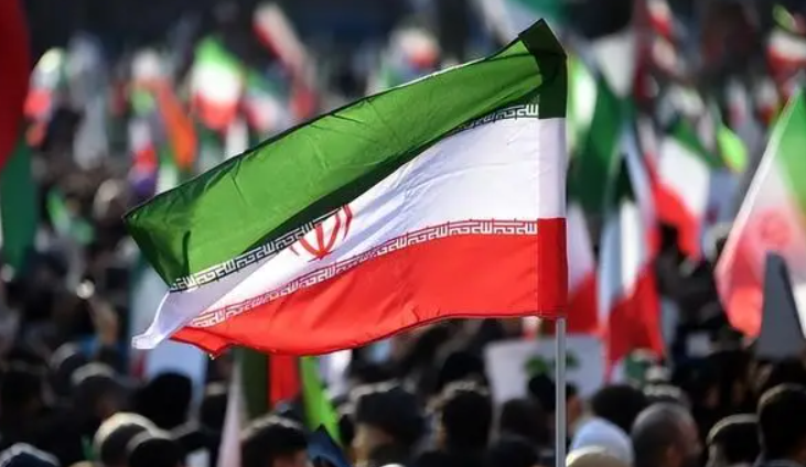 伊朗称对涉及美国利益的石油设施发动袭击